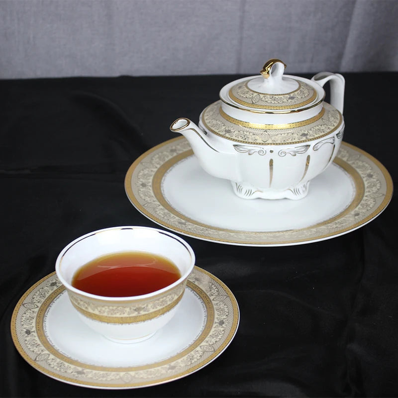 Juego de tetera de cerámica con diseño de arte tradicional clásico, diseño dorado, de lujo, con olla y bandeja, taza de té y café cawa, 62 Uds.