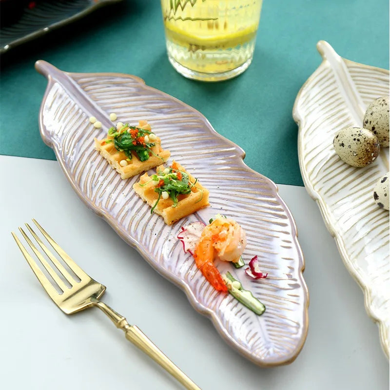 Japanese Style Luxury 10 Inch Ceramic  Fish DishCeramic Leaf Shape Susi Plate suitable for party