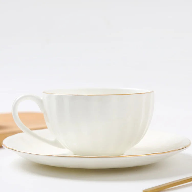 Chaozhou-Made Porcelain Tea & Coffee Mugs with Saucer for Giveaways Modern Design Porcelain Tea & Coffee Mugs