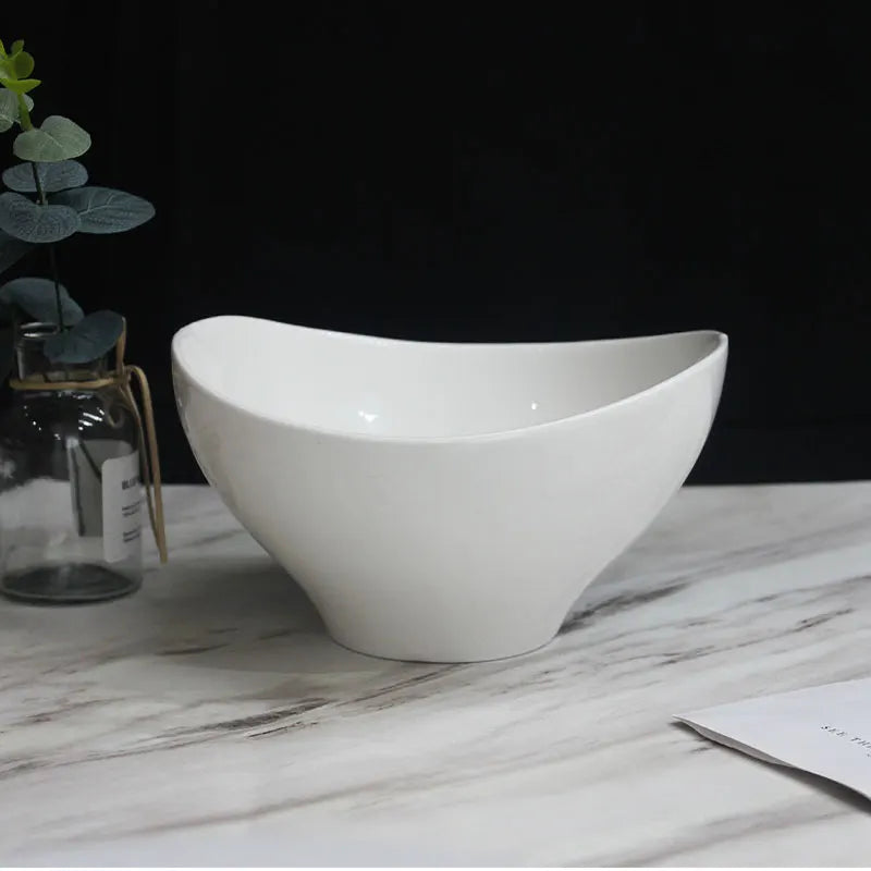 Design High Quality Irregular White Porcelain Soup Boat Shaped Cheap Ceramic Plates Restaurant