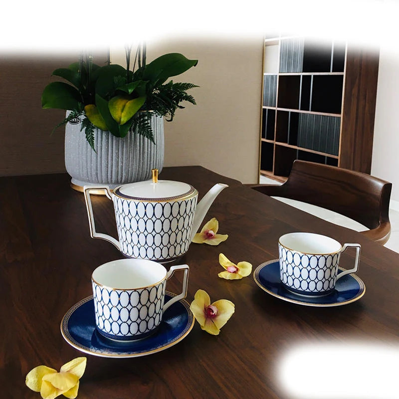 Wholesale tea set gift box Phnom Penh luxury can be reused ceramic coffee cups set with saucer