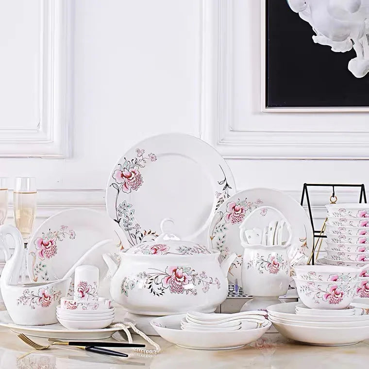 Manufacturer Wholesale Porcelain 56PCS New Design Fine Bone China Dinnerware Set for 6 People With Flower Decal luxury plates