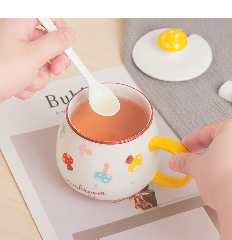 Creative 3D hand-painted three-dimensional mushroom  ceramic coffee tea cup