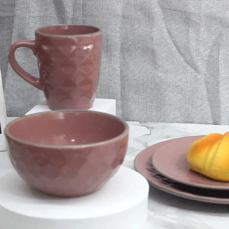 New Arrival 16 Piece Stoneware Glazed Modern Mugs Plates And Bowls Sets Plates Sets Dinnerware